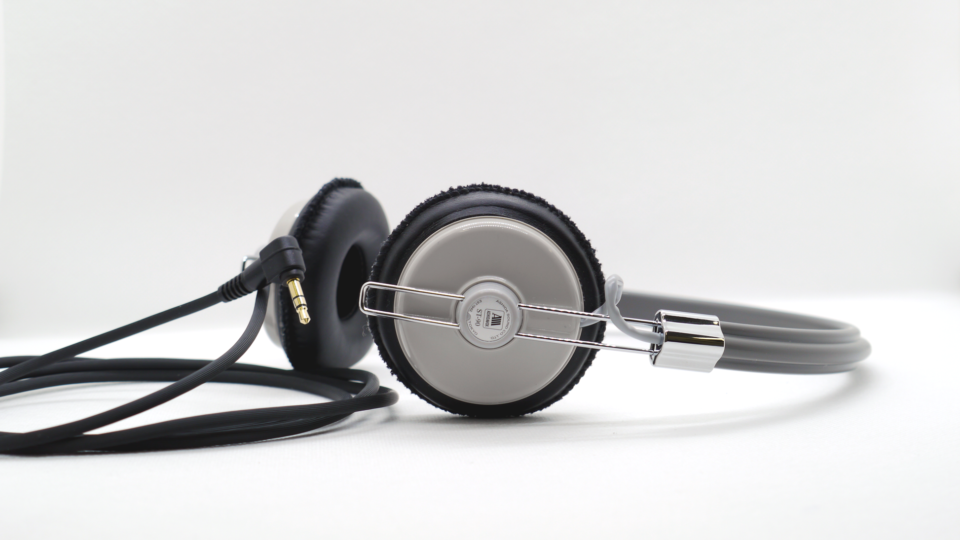 ST-90-05-H/K (Gray/Black) Music Headphones Made in Japan – ASHIDAVOX ST-90-05-H/K (Gray/Black) Music Headphones Made in Japan – ASHIDAVOX