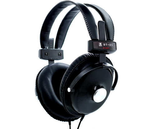 ST-31-02　音楽用ヘッドホン　＜オーバーイヤー型＞　日本製　【送料無料】　　　　　　　　　　★ヘッドフォンブック2024主催、12人のオーディオ評論家が選出する「ヘッドフォンアワード」・・・「エントリークラス賞」受賞★
